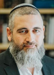 Rav Tzruya